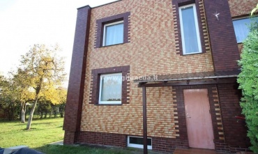 Houses,  Agluonėnai, Aukštųjų g.